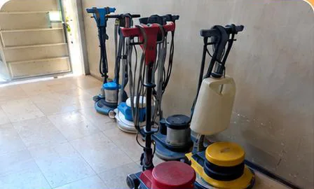 Mesin poles lantai